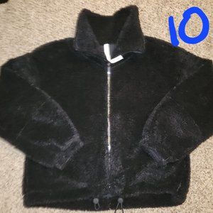 Lululemon Cinchable black Fleece Sherpa zip up size 10 in EXCELLENT CONDITION